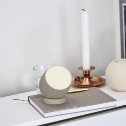 Kreafunk Beam lampe - sand med justerbart lys